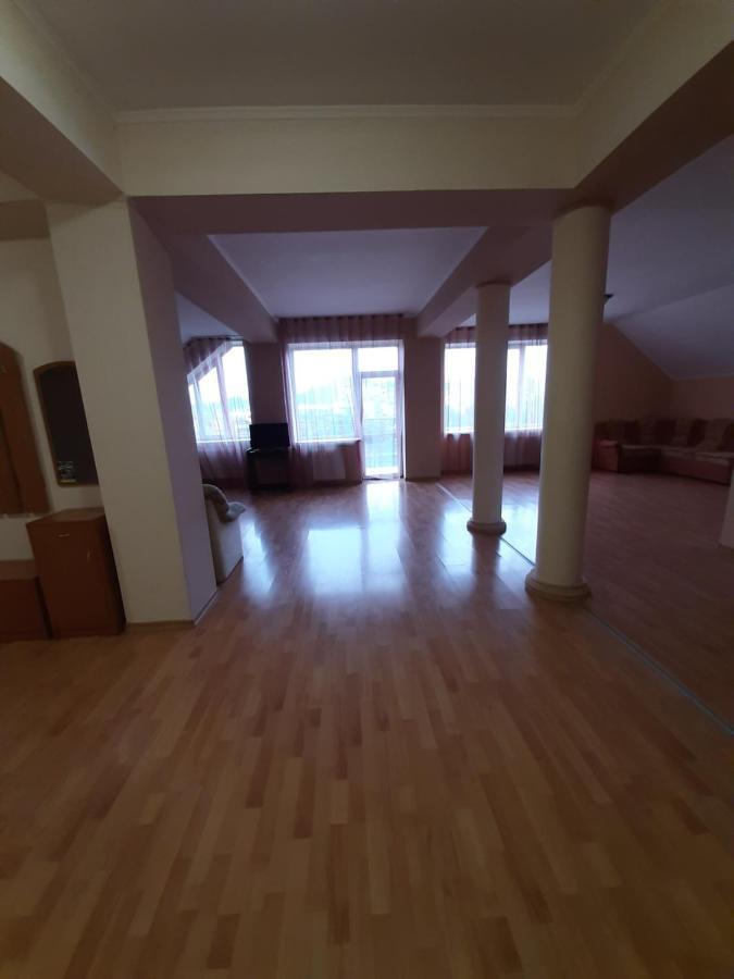 موكاشيفه Apartments On Parkaniya 2A المظهر الخارجي الصورة